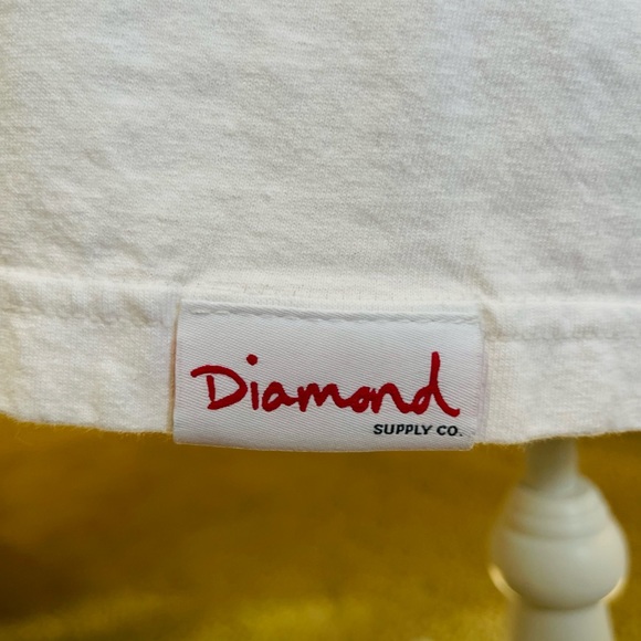 💎🌹Mens Diamond Supply Co. T-Shirt With Boxed Red Roses & Diamond Logo. - Picture 2 of 3